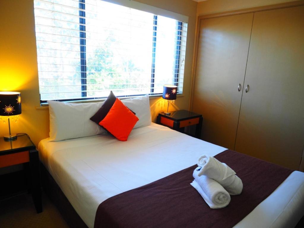 Bella Vista Motel กอสเฟิร์ด ภายนอก รูปภาพ